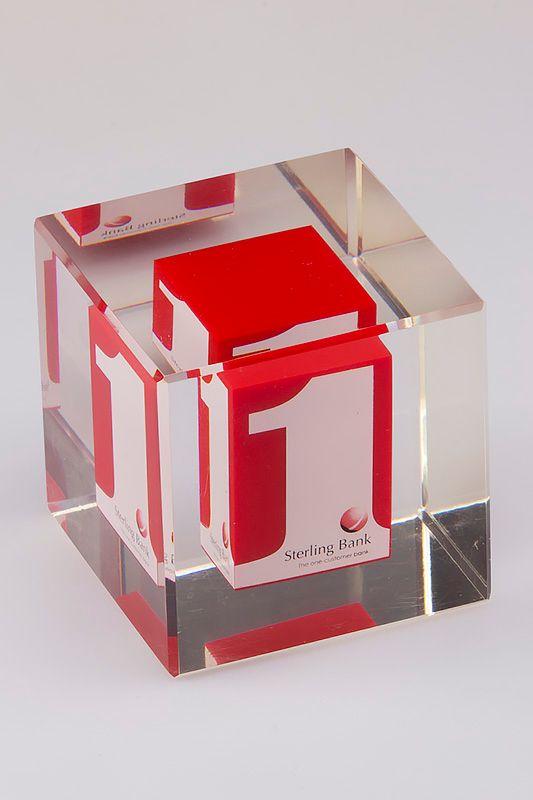 Acryl trofee -  AKR001
