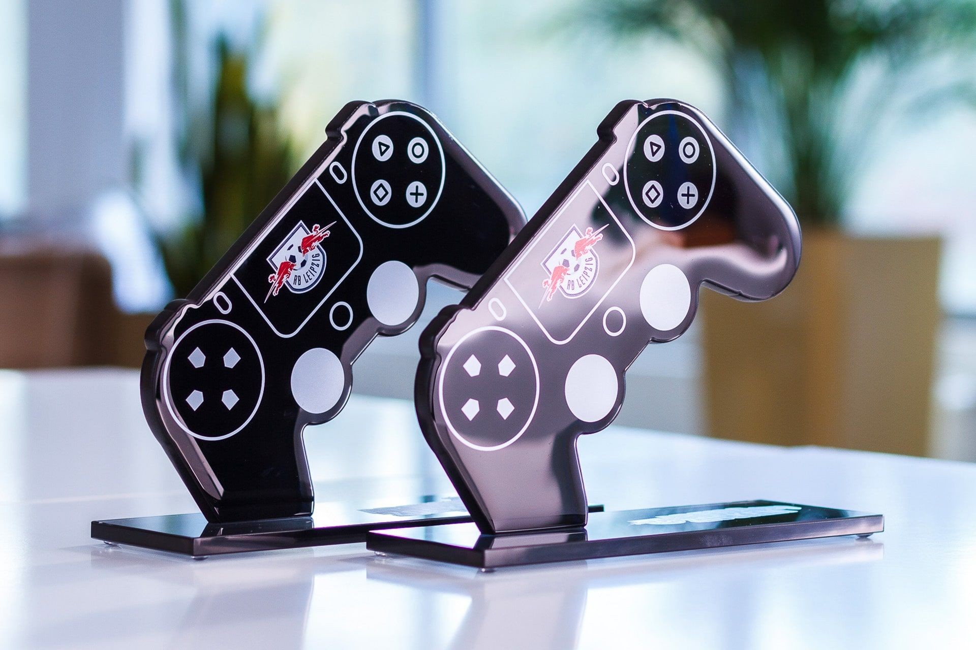 statuetka szklo RB Leipzig glasso
